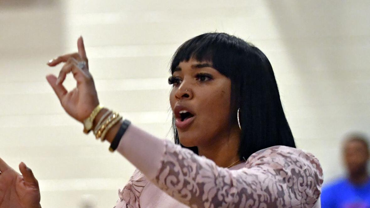 From one teammate to another: See who Southern Lab hired as its girls basketball coach